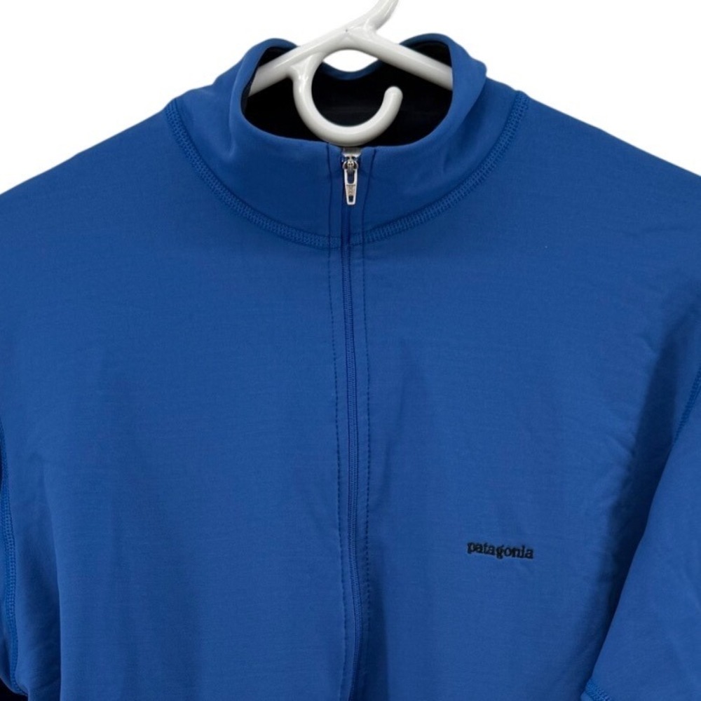 Patagonia Mens Blue Quarter Zip Pullover Rear Pocket Made in USA Style 24270 M